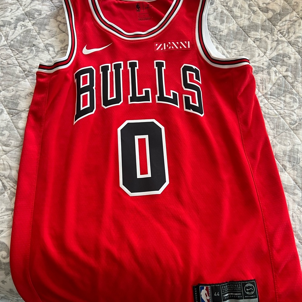 Men’s Coby White Bulls Jersey